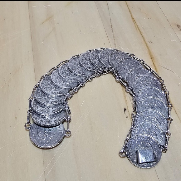 Mexico 20 Centavos .720 Silver Coin Bracelet 20 Coins Measures 8 In Weighs 71g - Picture 2 of 9